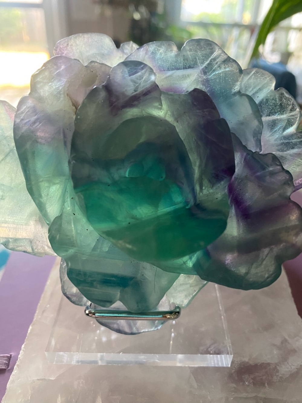 Artisan Carved Flower Sculpture in Green and Purple Fluorite - Picture 5 of 9
